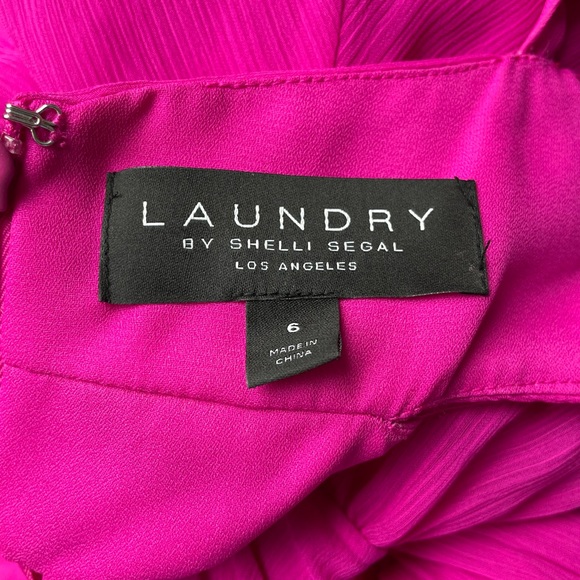 Laundry by Shelli Segal magenta cross cross gown - Picture 10 of 12